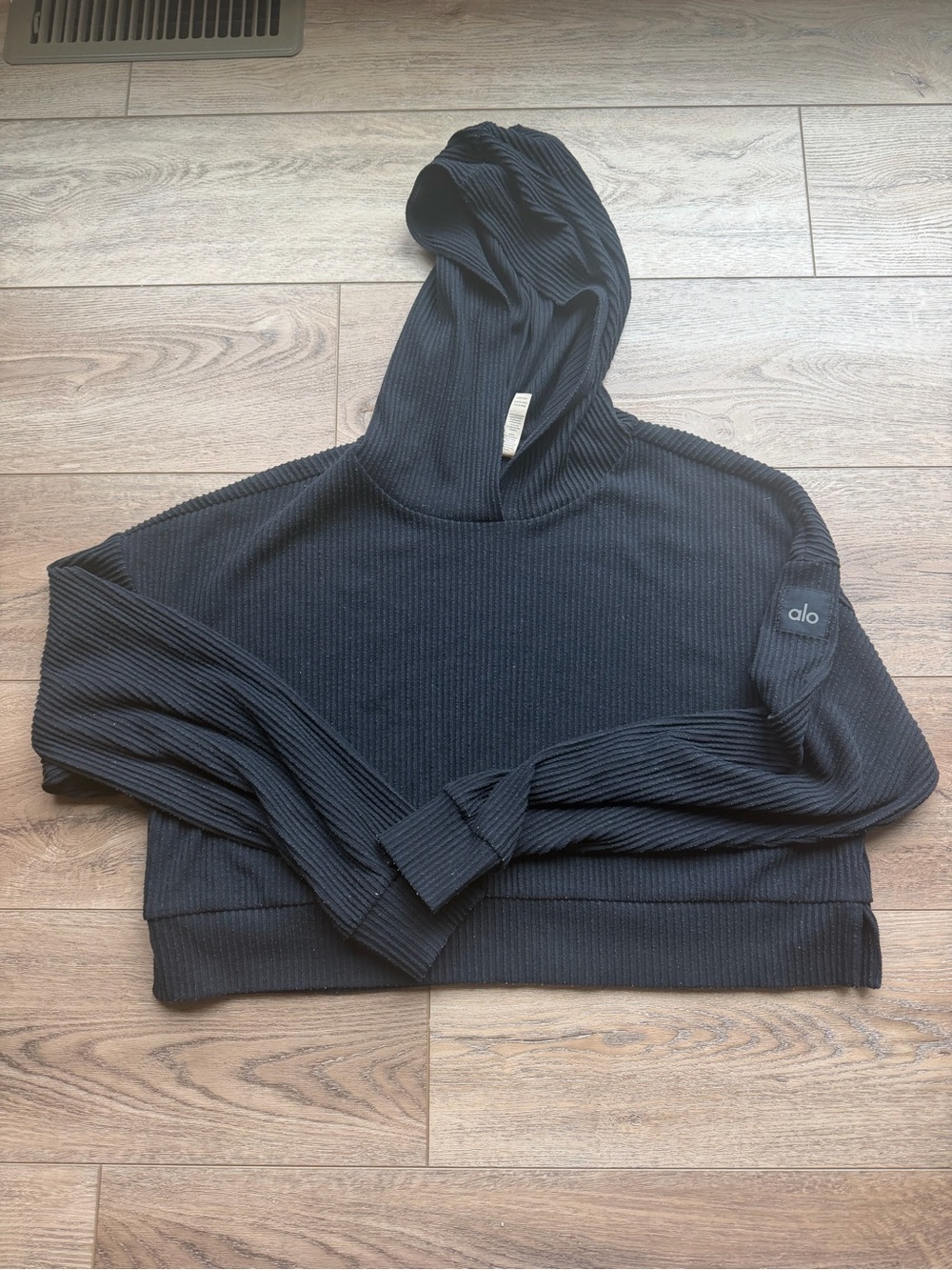 ALO Yoga Black Ribbed Cropped Hoodie